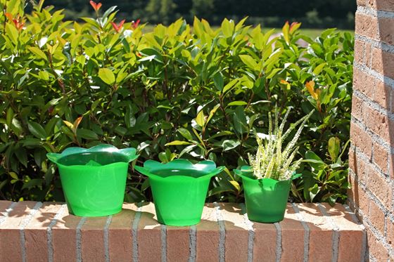 Tymar Vaso Per Fiori Rotondo In Polipropilene – 2 Pezzi Color Crema (Ø 15,5 Cm)
