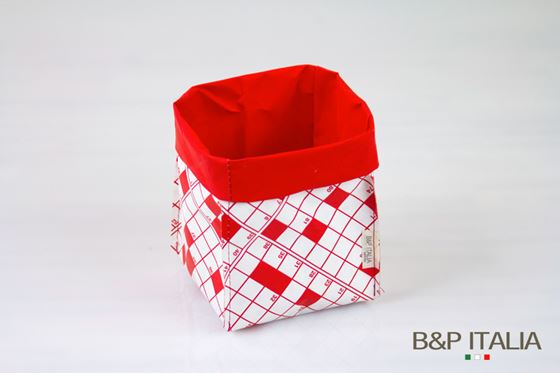 Immagine di CUBO LUNGO KHARTEX cm15x15
CRUCIVERBA, bianco/rosso