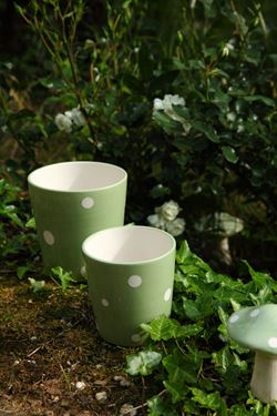 Immagine di Vaso verde chiaro con pois bianchi
in ceramica, diam.cm12.5xh.13.5