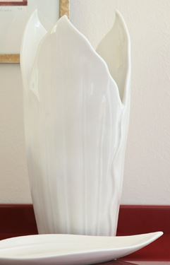 Immagine di Vaso in ceramica ASPIDISTRA
bianco lucido cm18x18xh.39