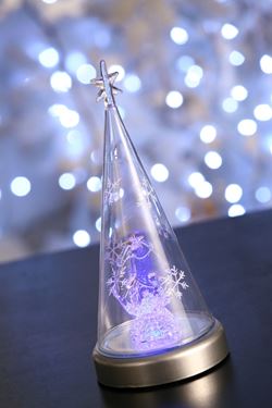 Immagine di Albero di Natale in vetro decorato
con punta a stella e a led h.22cm