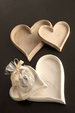 Immagine di S/2 Vassoi a cuore,bianco,legno,15x16xH3;22x23xH3cm